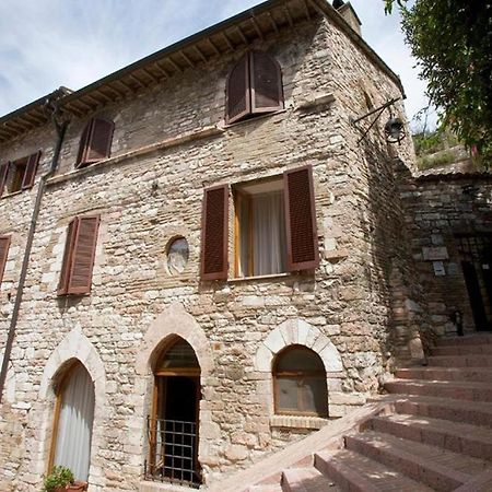 Hotel La Fortezza Асизи Екстериор снимка