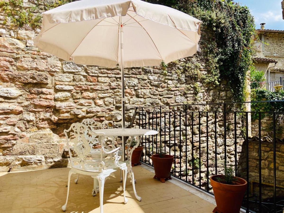 Hotel La Fortezza Асизи Екстериор снимка
